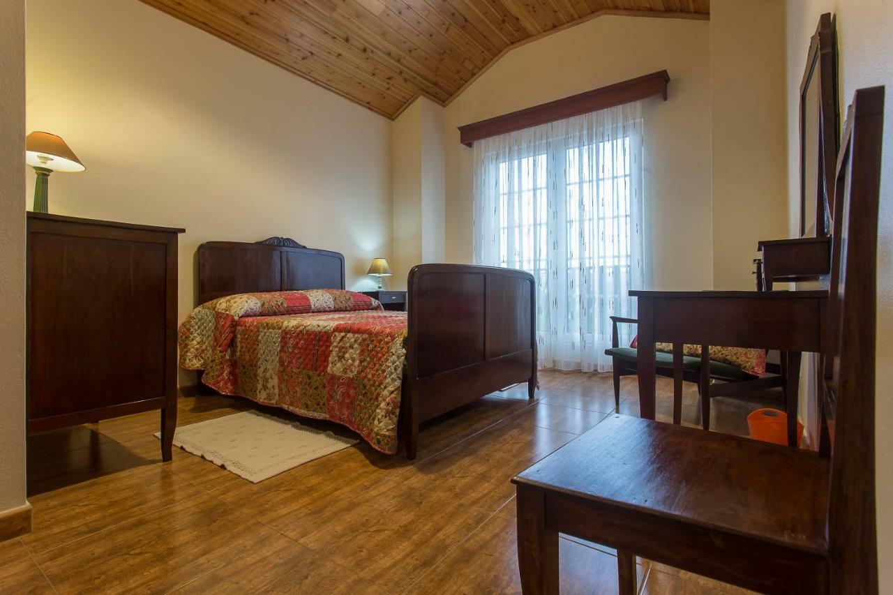 Apartamentos Em Casa Da Avo Ines Porto Formoso Luaran gambar
